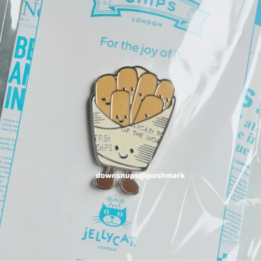 Jellycat London Exclusive Cosy Chips Enamel Pin - Picture 2 of 2